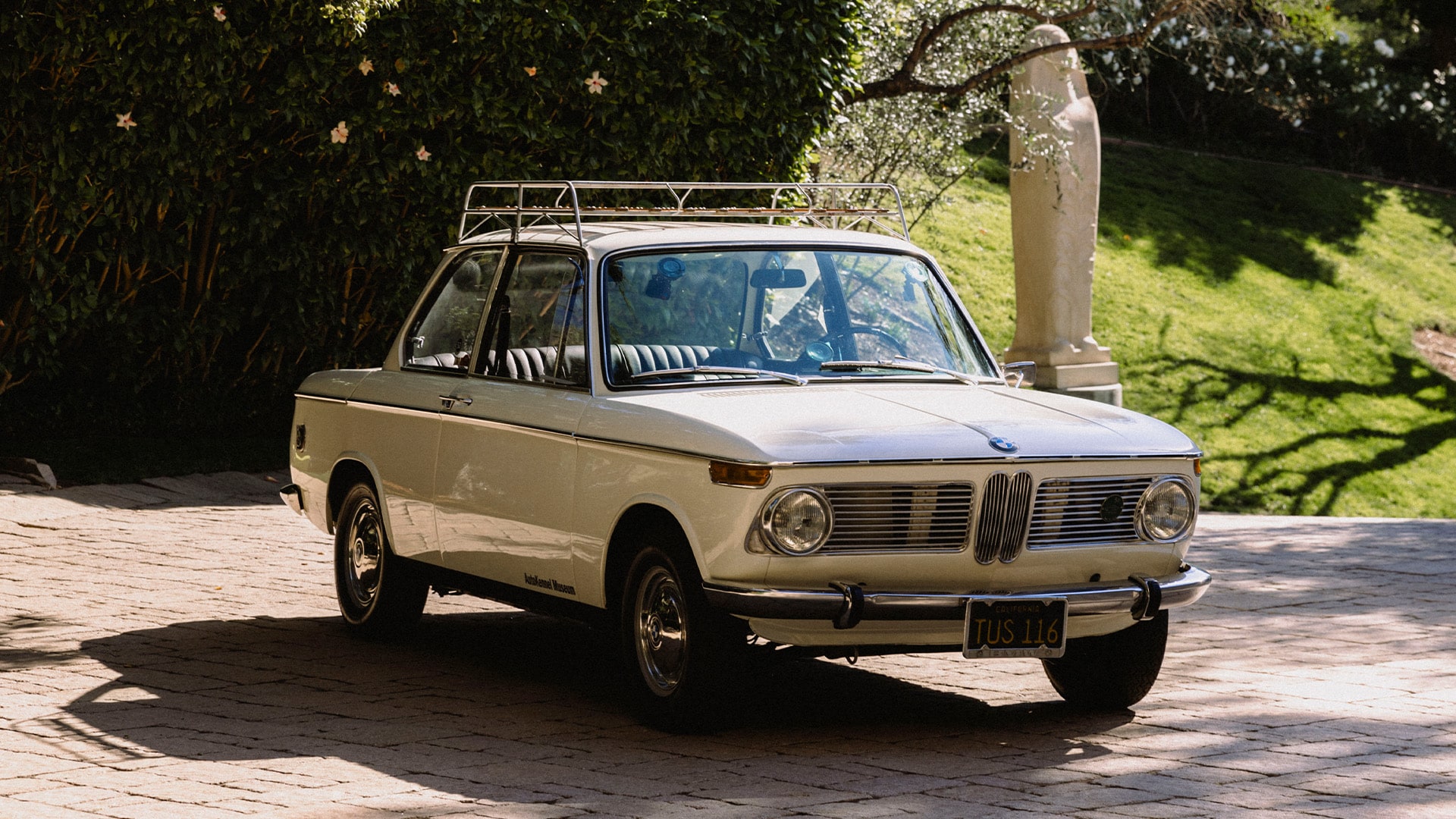 1962: The BMW 1500 of the Neue Klasse represented a new approach with its single round headlamp design.&nbsp; The first integration of headlamps and radiator grille with vertical kidney grille was a defining feature for BMW. It was only later that the iconic four-eyed face developed from this – a design tradition that BMW continues to develop to this day with deliberate exceptions.&nbsp;